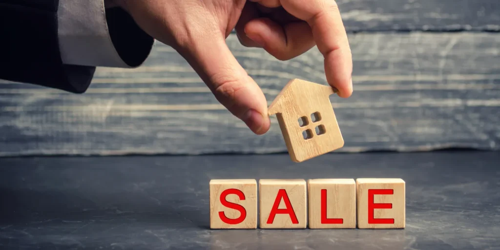 ความแตกต่างระหว่าง "ขายฝาก" และ "ฝากขาย"